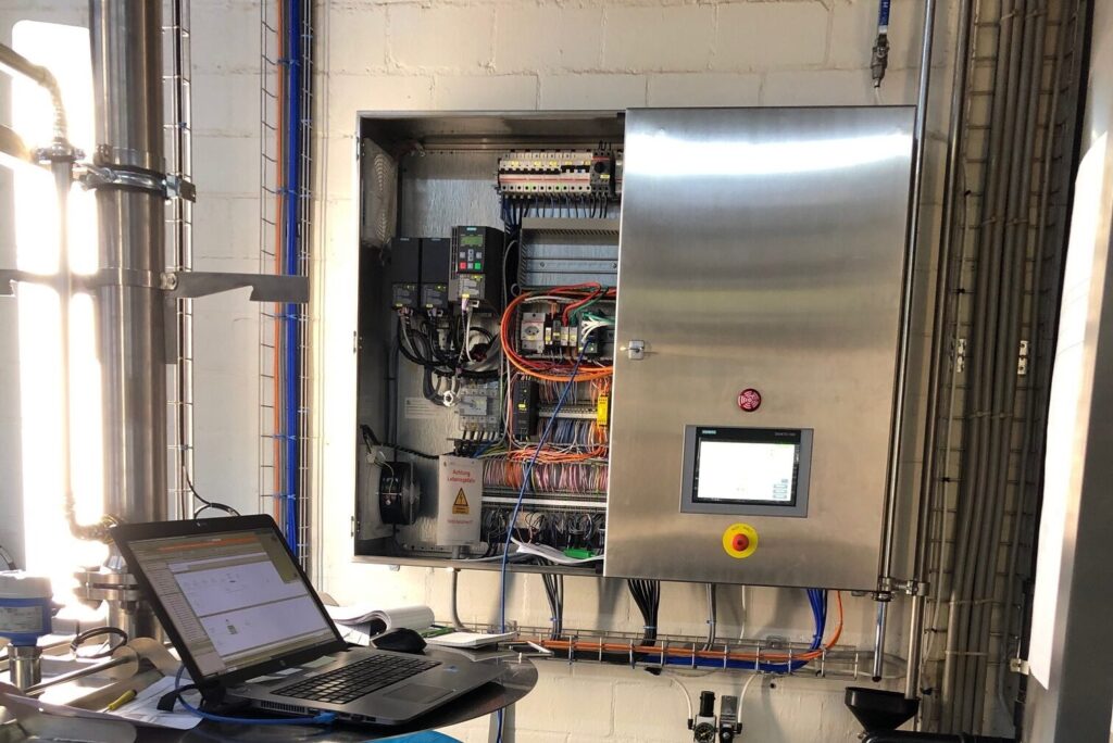 Industrial control cabinet and electronics
